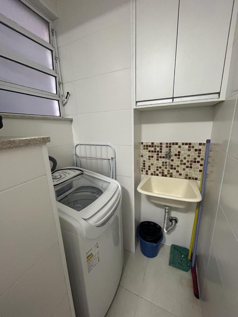Apartamento Em Santos No Gonzaga Em Frente A Praia Buitenkant foto