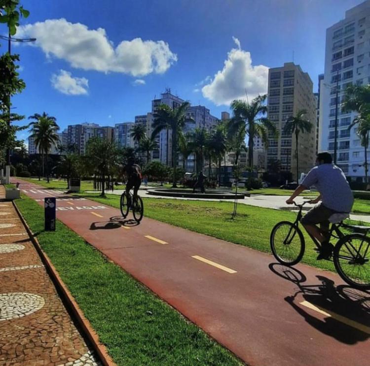 Apartamento Em Santos No Gonzaga Em Frente A Praia Buitenkant foto